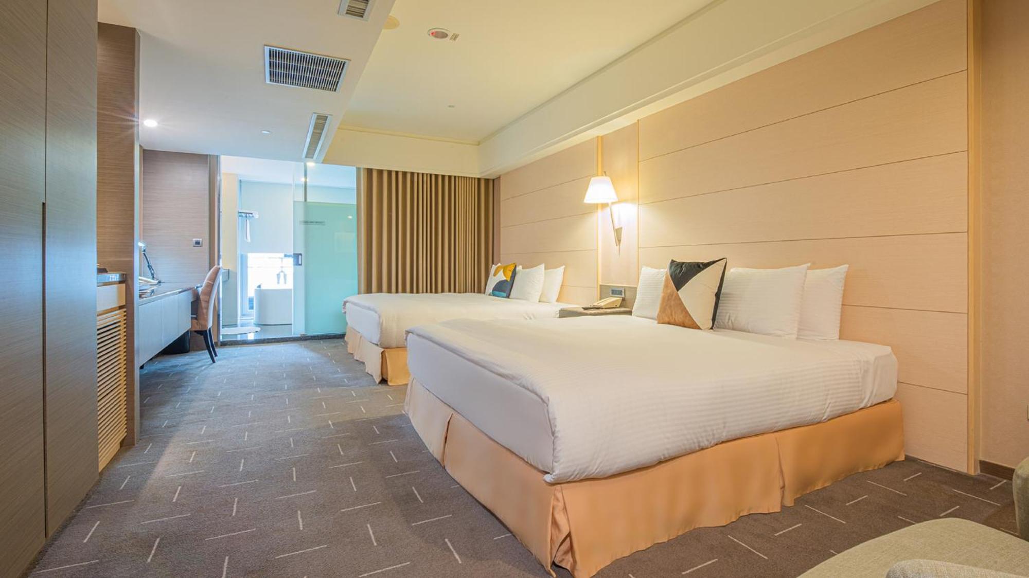 Check Inn Select Taichung Dadun Exterior photo