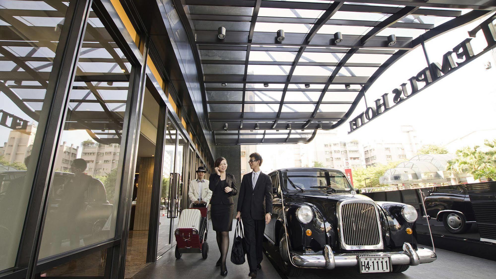 Check Inn Select Taichung Dadun Exterior photo